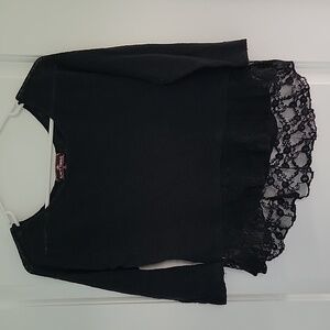 Almost Famous Women's Top